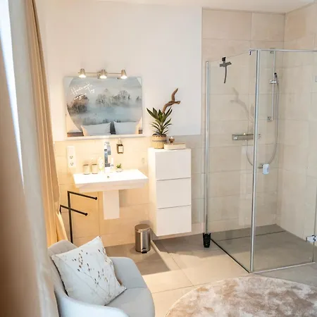 Hello Holidays Residenz - Nebelgruss - Seeterrasse - Sauna - Parkplatz * باد سفيشنآن