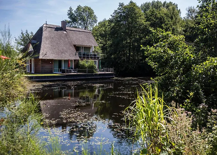 Residenz - Nebelgruss - Seeterrasse - Sauna - Parkplatz アパート バート・ツヴィッシェンアーン